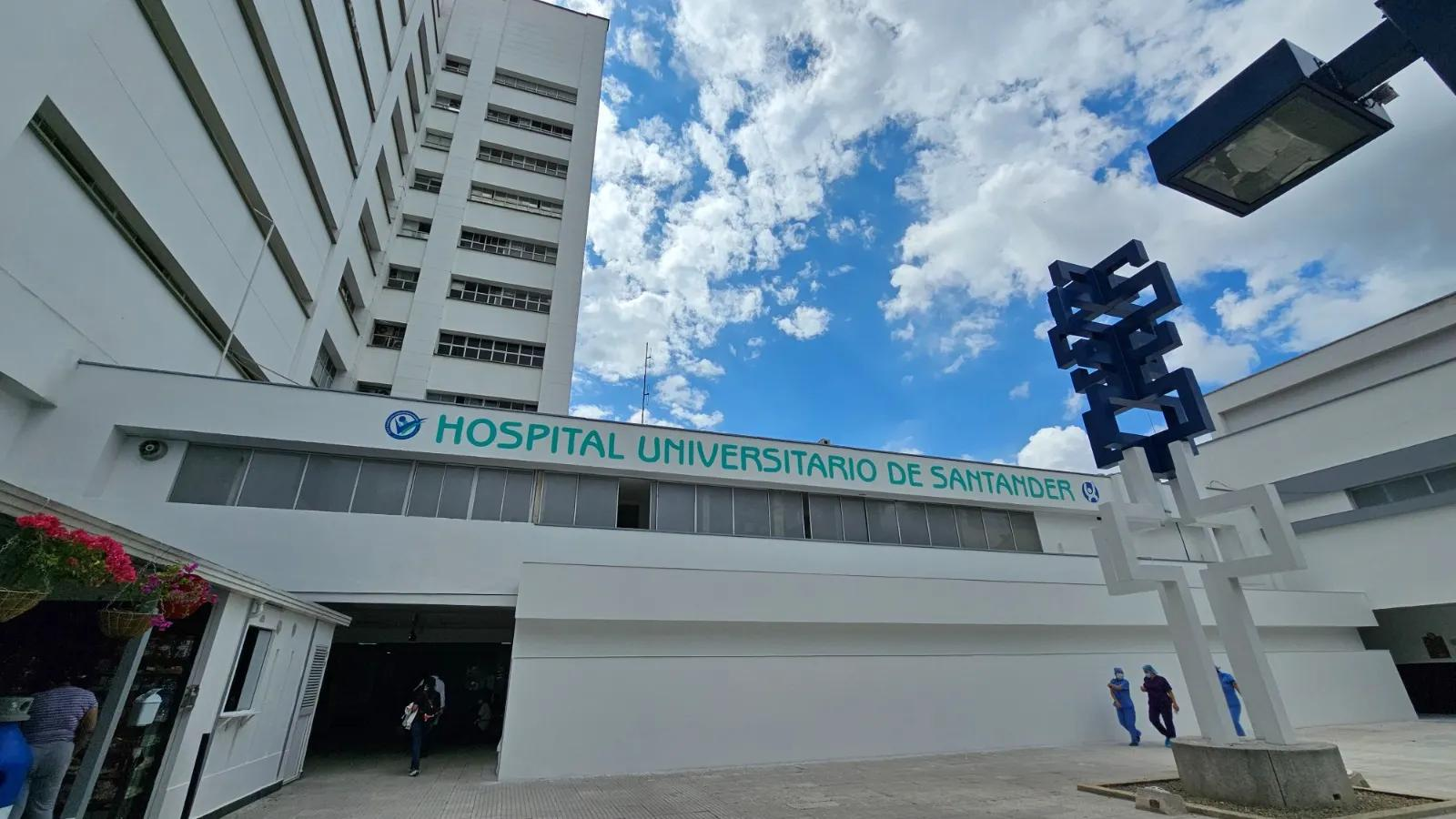 Fachada del Hospital Universitario de Santander (HUS), ubicado en Bucaramanga, Colombia