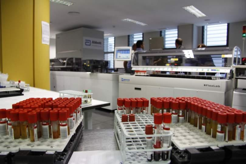 Laboratorio Clínico de un Hospital Universitario